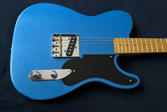 SnakeHead Telecaster 1949 Prototype - Lake Placid Blue Nitro With Case 2