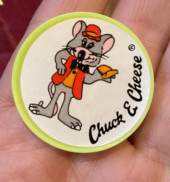 VINTAGE CHUCK E Cheese Pizza Green Promo Prize Ring Scarce
