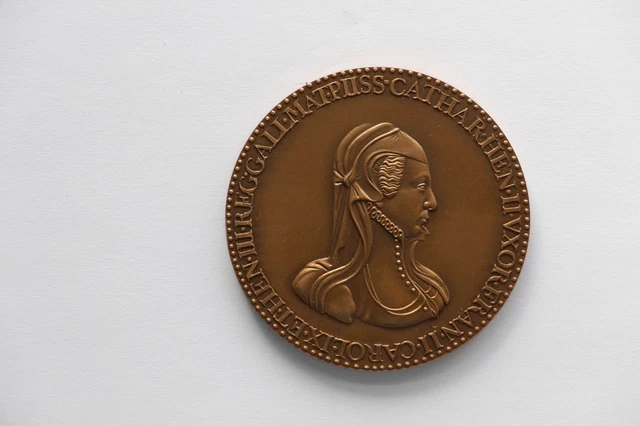 Vertunni France Catherine de Medici Metal 55 mm - UK