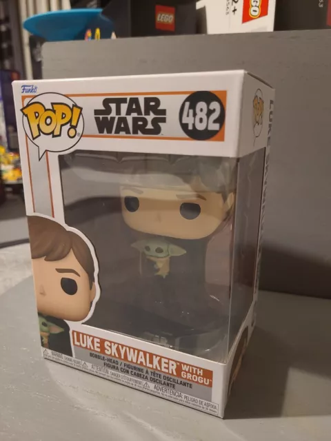 Star Wars The Mandalorian Luke Skywalker with Grogu funko pop vinyl