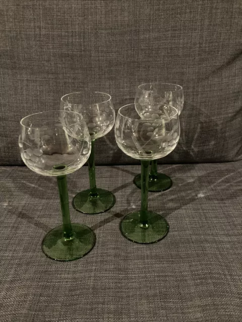 + 4x Luminarc Weingläser France Grüner Stiel geschliffene Kuppa 1970er Vintage +