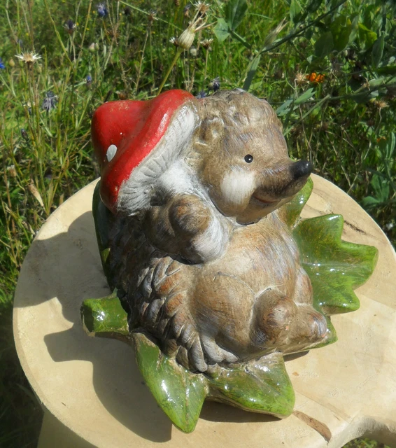 Niedlicher Igel Pilz  Keramik Fliegenpilz 15x20cm Herbstdekoration Igelhilfe