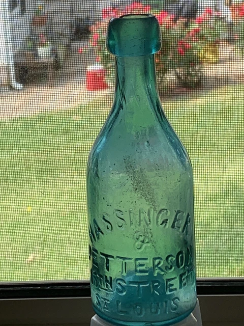 1850s Hassinger & Petterson 15th Street St Louis Pontil Blob Top Soda Bottle 1850s Hassinger & Petterson 15th Street St Louis Pontil Blob Top Soda Bottle