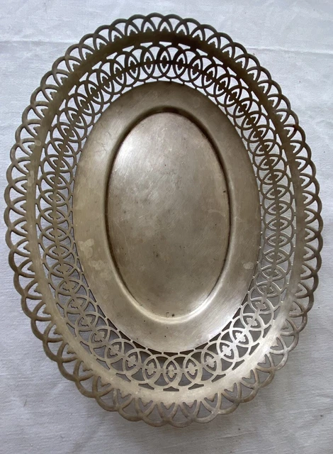 Centre de table métal argenté vendue par notre petite brocante