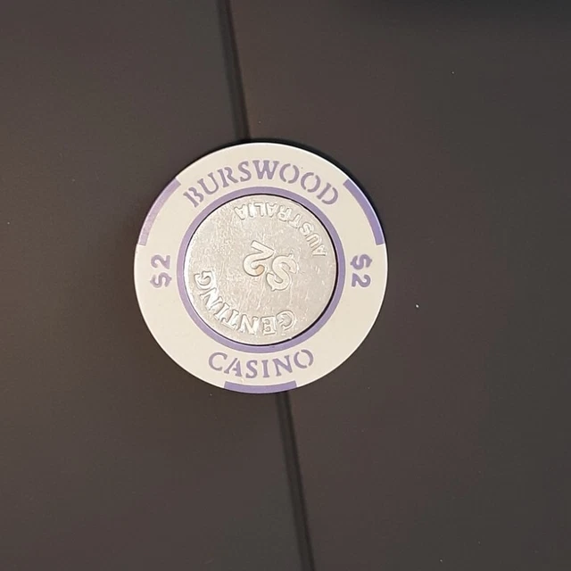 80's BURSWOOD CASINO メダル 3点 1980S $2 BURSWOOD Casino Gaming Token Chip Crown Perth