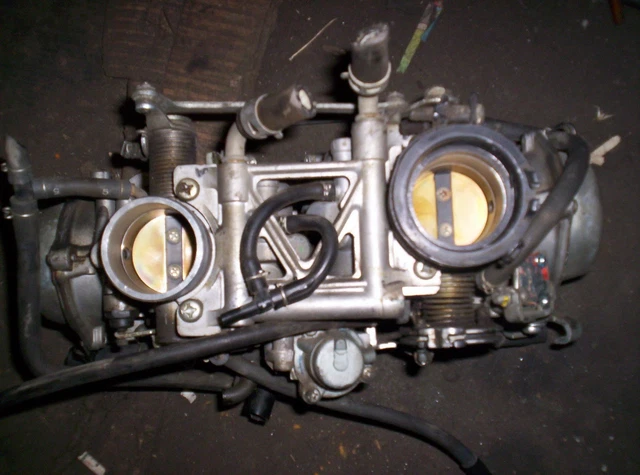 Gl1500 carburetor clearance