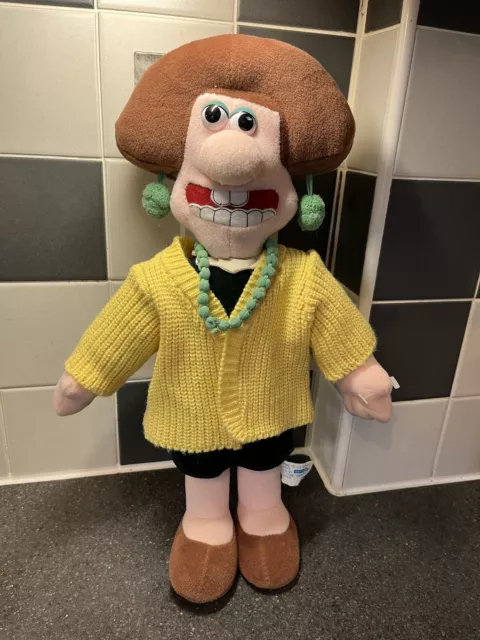 Vintage Wallace and Gromit Plush 14"  Wendolene by Born to Play Collectable