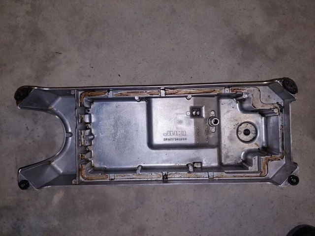 Juki oil reservoir B8217552000 fits DLU 491 and others