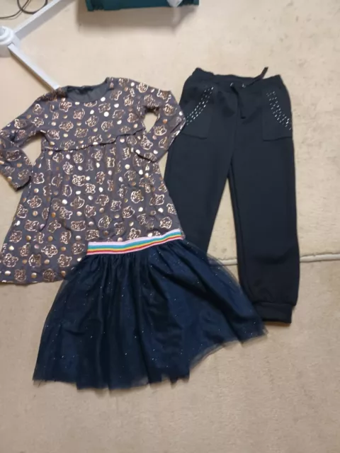 GIRLS BUNDLE OF CLOTHING AGE 7-8 YEARS River Island, H&M Good Condition No Marks