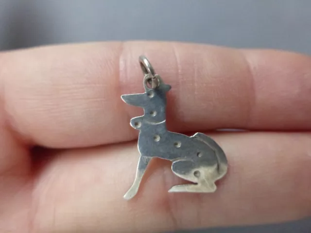 pendentif chien dalmatien ancien argent poinçons 925 et orfèvres, 1,10gr 2x1,5cm