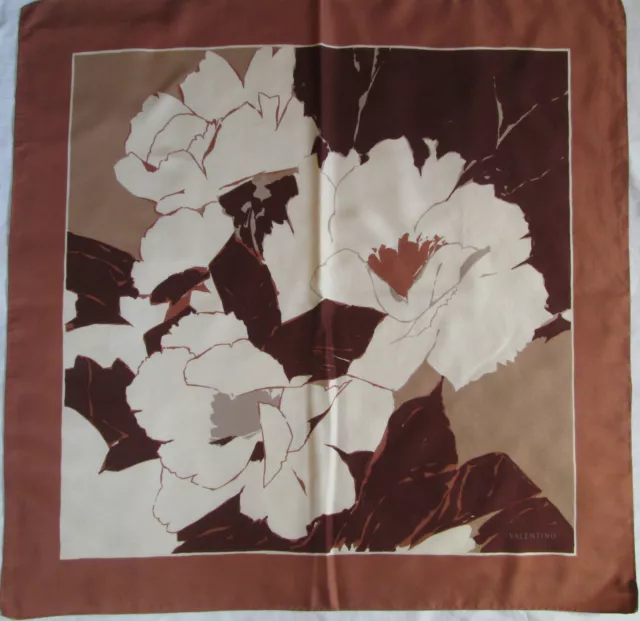 -Superbe Foulard   VALENTINO  soie TBEG  vintage Scarf