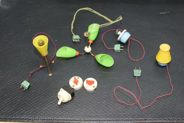 DDR Vero Puppenstubenlampen und  Zubehör 60iger Jahre Konvolut