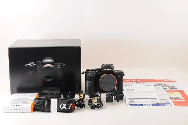 【ALMOST UNUSED Only Test Shot】SONY α7R V Full Frame Mirrorless JAPAN Model JAPAN