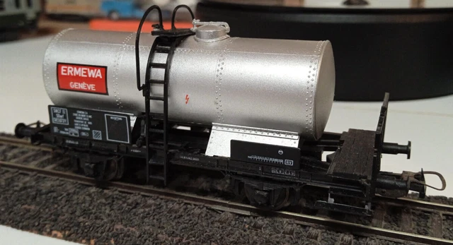 SACHSENMODELLE WAGON CITERNE à essieux et guérite "ESSO" SNCF ep III HO