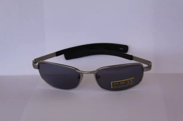 Sonnenbrille   Rahmen Silber Farben Aus Metall  Gläser Grau Rechteck