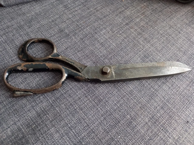 ANCIENNE GRANDE PAIRE DE CISEAUX ROBUSO Solingen