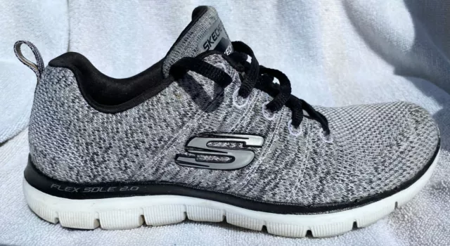 Skechers 2025 sn 12756