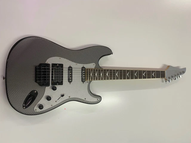 E-Gitarre SuperStrat ca 20 Jahre alt aber Hardware ist neu! ARIA II Tremolo 3