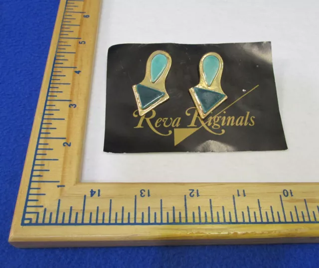 Ceramic Geometric Retro Dangling Pierced Earrings Gold Tone Arrow Teal Design