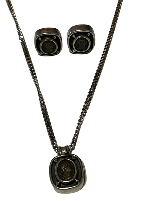 Ben Amun Roman Soldier Cameo Necklace Matching Clip Earrings (n410) Ben Amun Roman Soldier Cameo Necklace Matching Clip Earrings (n410)