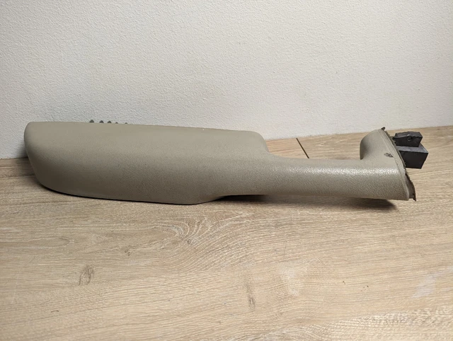 Tahoe Silverado Escalade Yukon Sierra Driver Left Door Pull Armrest Shale 99-06