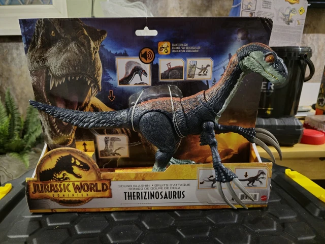 Jurassic World: Dominion Sound Slashin' Slasher Therizinosaurus Dinosaur Figure