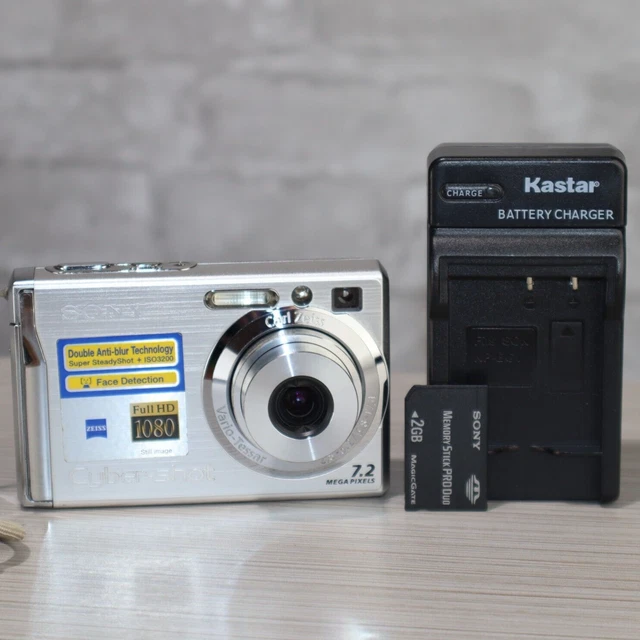 Sony Cyber-shot DSC-W80 7.2MP Digital Camera *GOOD/TESTED* W 2GB Memory Stick