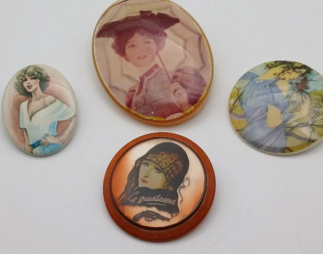 Lot De 2 Broches Vintage Ski Hiver - Modèles Rétro En Résine Colorée - Occasion Impeccable