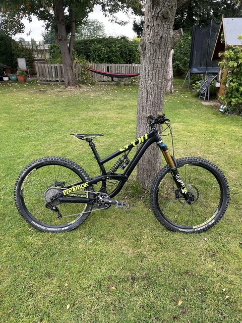 SCOTT VOLTAGE FR710 Medium Enduro Mountain Bike 27.5 MTB 850.00 PicClick UK