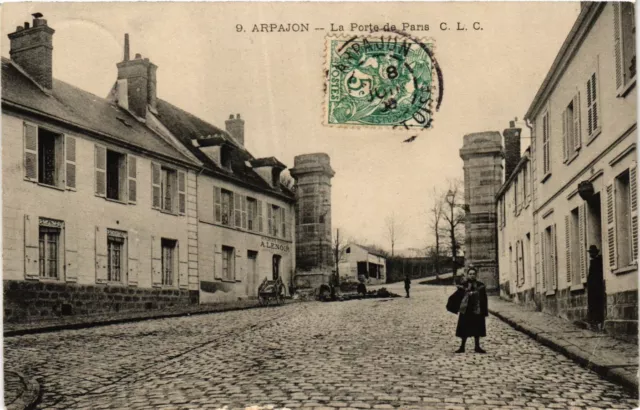 CPA ARPAJON - La Porte de Paris (384937)