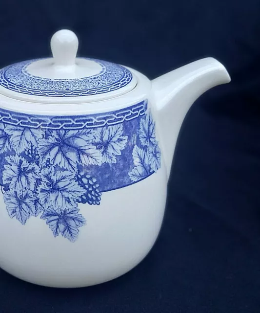 WEDGWOOD HOME VINTAGE BLUE. Teapot. Capacity 2 pints 78.61 PicClick AU