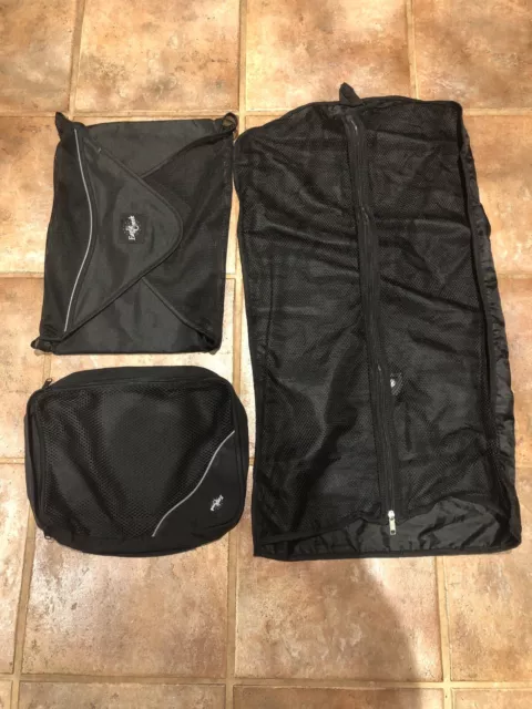 Eagle Creek Pack-It 3-pc Accessory Set Garment Folder 18x12, M Cube, Hanging Bag