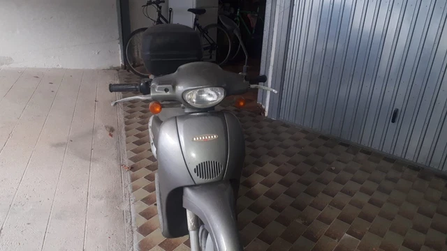 Scarabeo 50