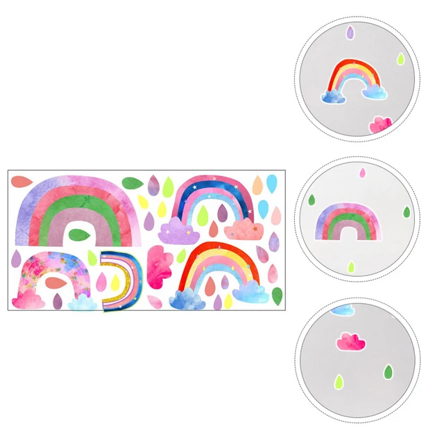 Parapluie Arc-en-ciel Psd Avec Des Nuages Et De La Pluie Sur Un Fond