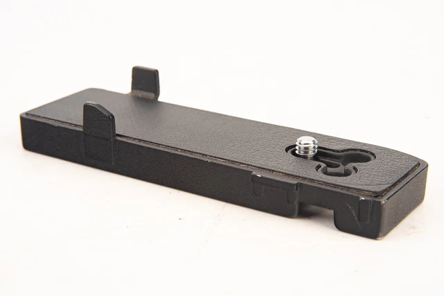Nikon AH-3 Tripod Adapter for MD-11 MD-12 MD-14 MD-15 MD-4 Motor Drive V14