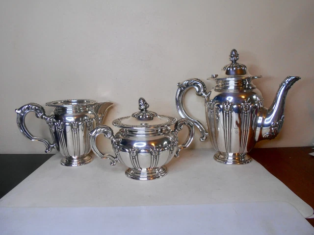 Légumier en Métal Argenté de ERCUIS de style louis XV