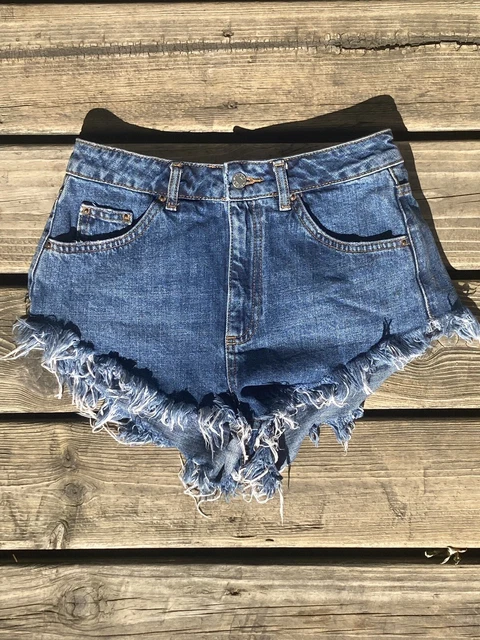 Topshop kiri hotsell cutoff denim shorts