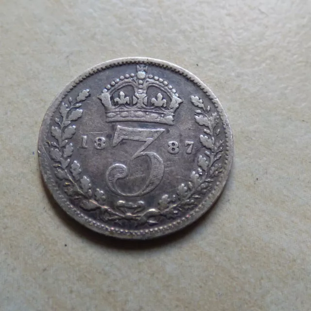 Queen Victoria Threepence 3D Silver 1843-1901 Choose your date Auction 1.