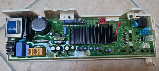 Scheda Di Controllo Principale Per Lavatrice LG - EBR79505201 / EBR79505401 - Usata Funzionante