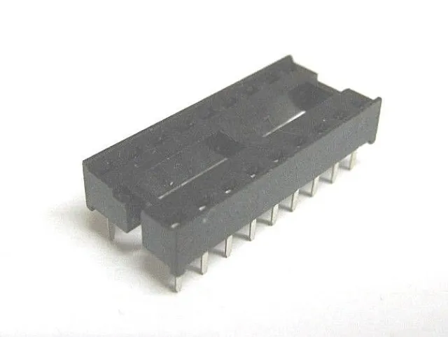 5 x Zoccolo per circuiti integrati, 18 pin, a doppia molla, passo 2.54mm