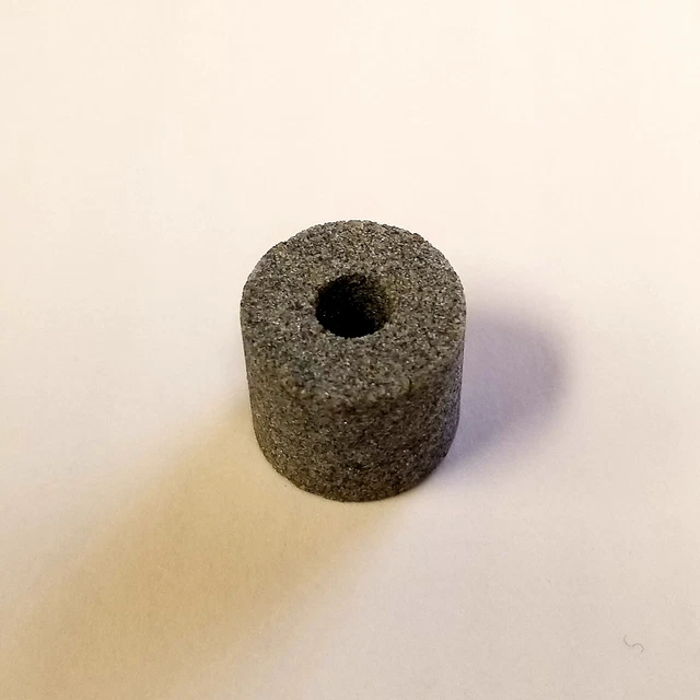 Lot of 107 Norton .595 x .500 x 6 32A80-KVFL Alundum Grinding Wheel Plugs