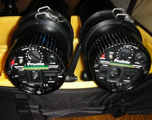 - Par de unidades flash de estudio monolight ProFoto Compact 300 - ¡COMPRUÉBALO! - B