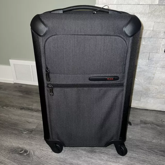 Tumi 22-Inch Spinner Suitcase