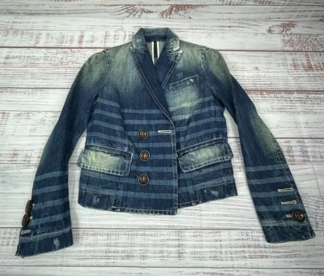 DSQUARED2 Denim Distressed Acid Wash Button Jean Jacket in Size 40 Italy  S/XS