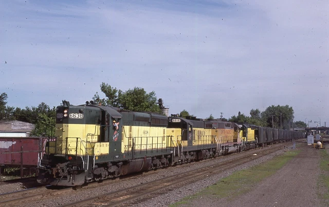 C&NW SD18R - Number - 6638 + 3 w/Train - ORIG - KR - rals699
