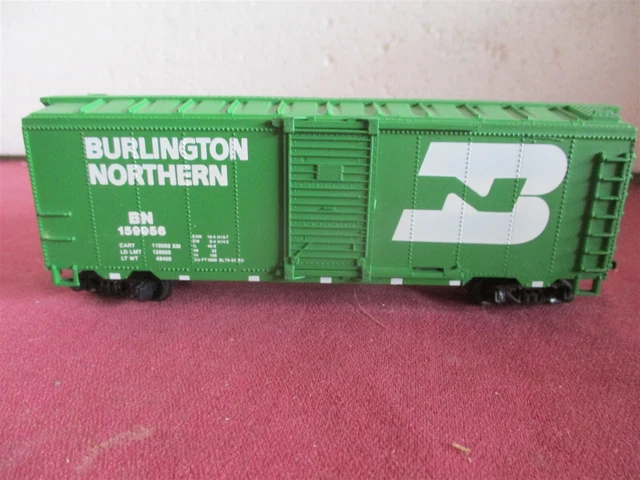 Life Like HO Scale Burlington Northern BN 159956 Box Train Car Railroad
