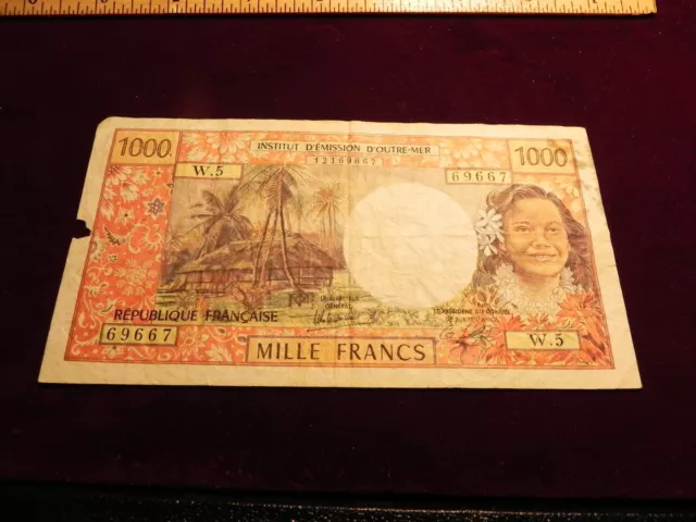 TAHITI--Vintage 1000 Mille Francs Bank Note==French Polynesia Note Papeete