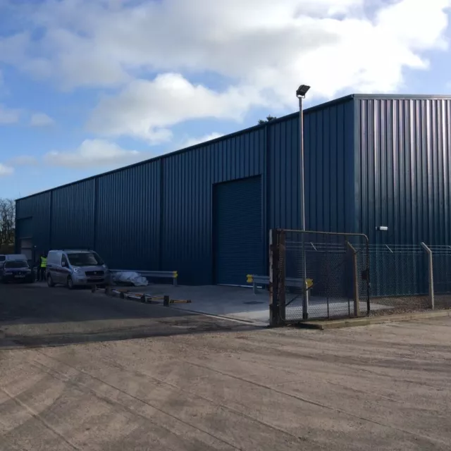 Steel Framed Industrial Building New 15m x 15m x H4 40mm cladding