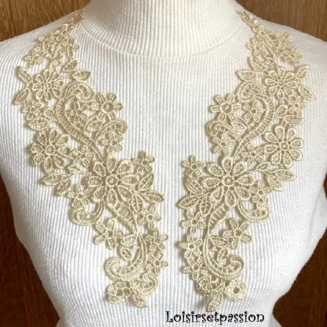 LOT de 2 APPLIQUES DENTELLE SYMÉTRIQUE GUIPURE / BEIGE ** 10 x 26 cm ** ACD49
