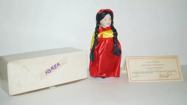 DOLLS OF THE WORLD KIM Representing KOREA 9" Doll by DANBURY MINT - NEW IN BOX